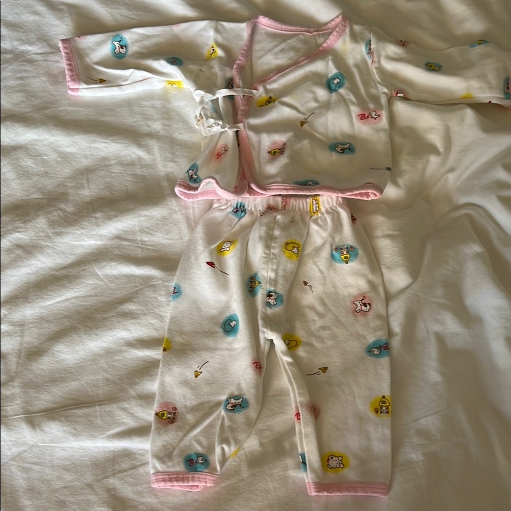 Adorable Baby Lounge Set with Animal Prints